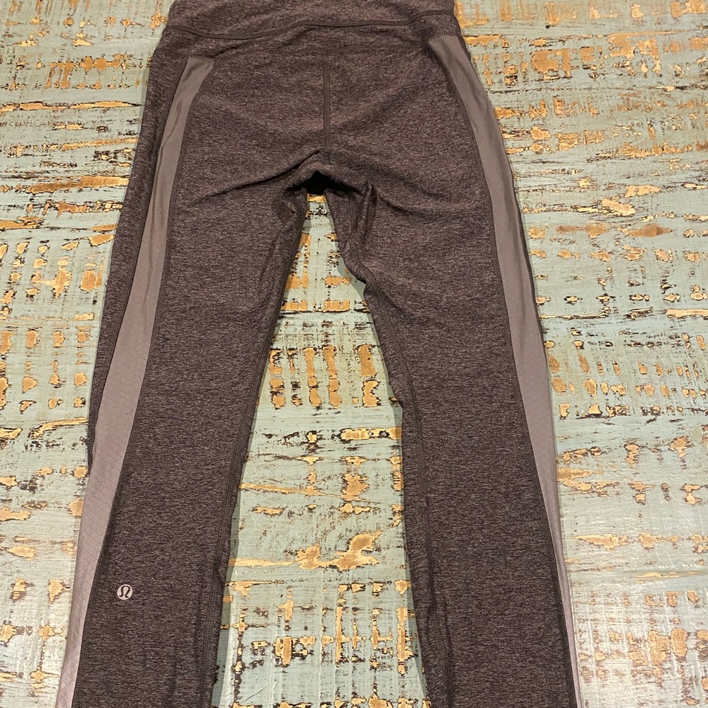 Lululemon gray leggings size 6